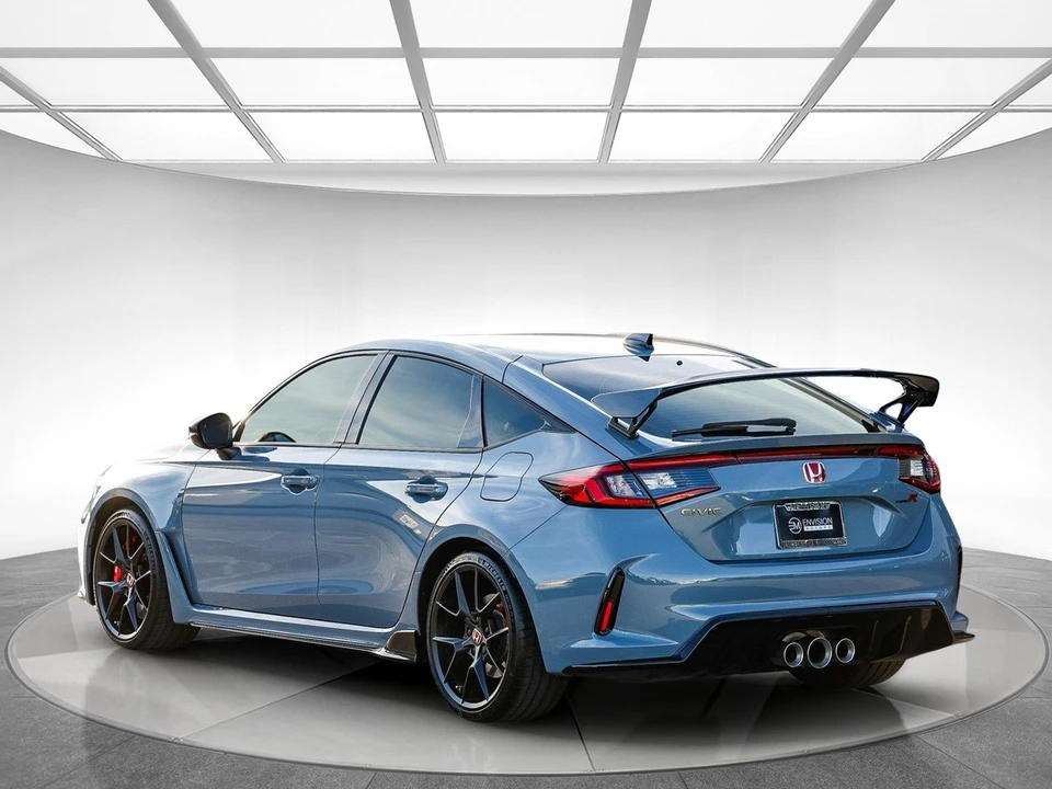 2025 Honda FL5 Civic Type R - Image 2 of 12