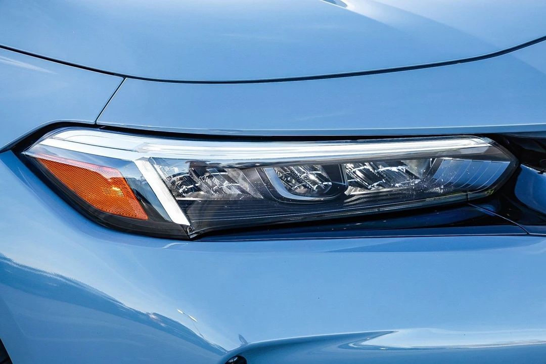 2025 Honda FL5 Civic Type R - Image 7 of 12