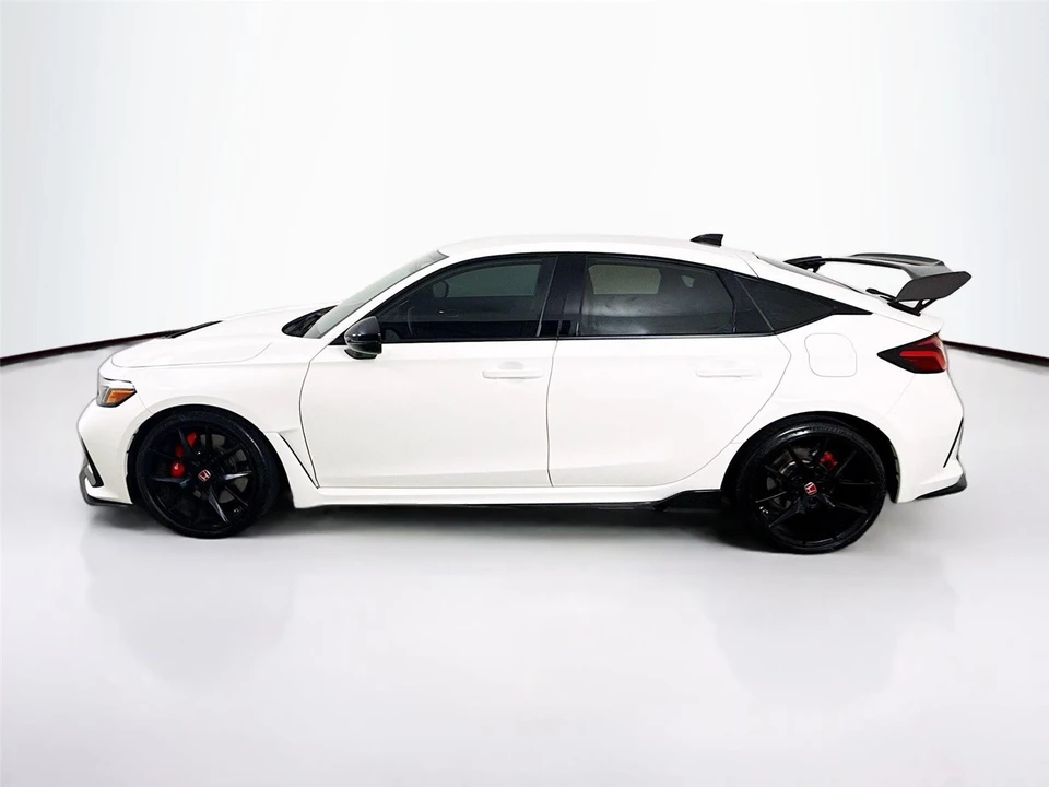 2025 Honda FL5 Civic Type R - Image 4 of 21