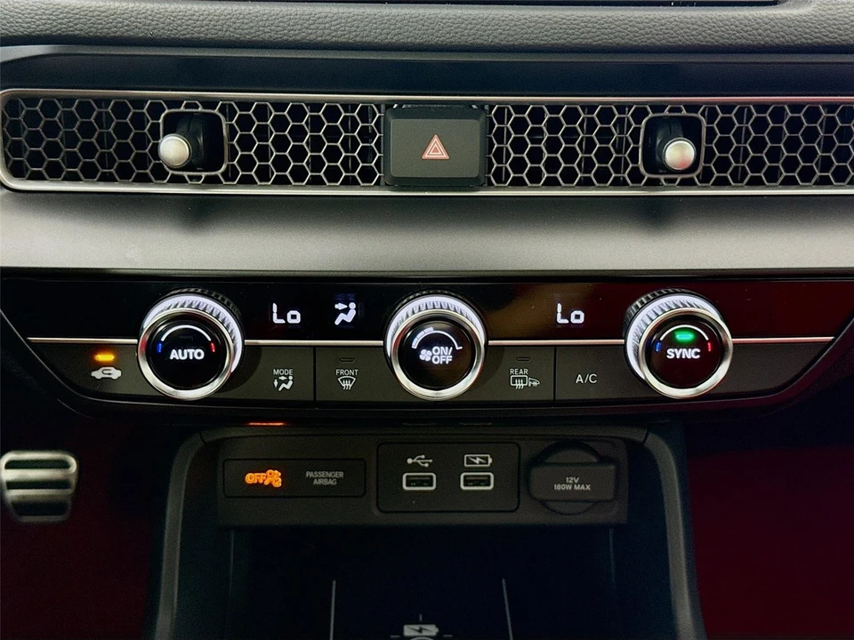 2025 Honda FL5 Civic Type R - Image 16 of 21