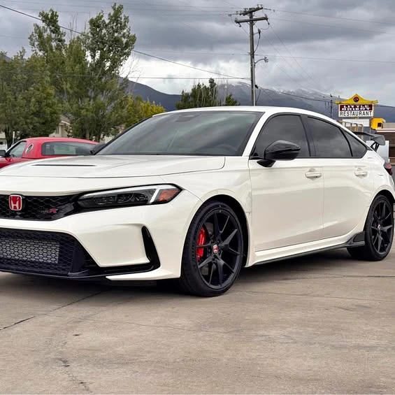 2025 Honda FL5 Civic Type R - Image 1 of 1