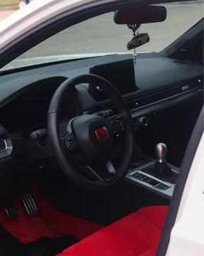 2025 Honda FL5 Civic Type R - Image 4 of 11