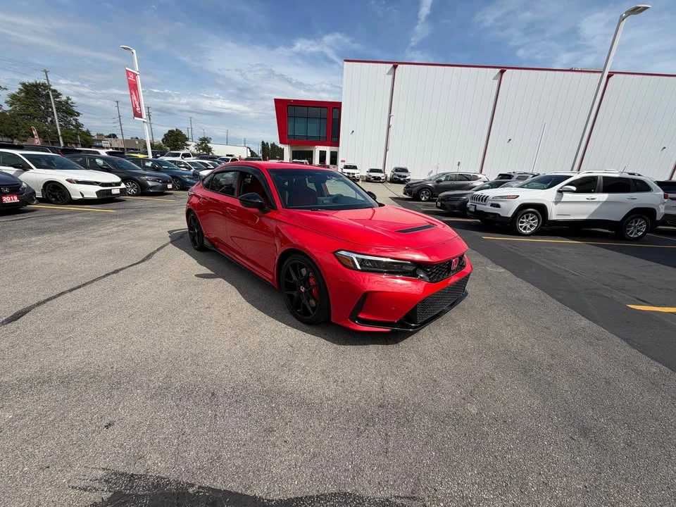 2025 Honda FL5 Civic Type R - Image 6 of 12