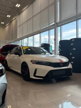 2025 Honda FL5 Civic Type R - Image 2 of 7
