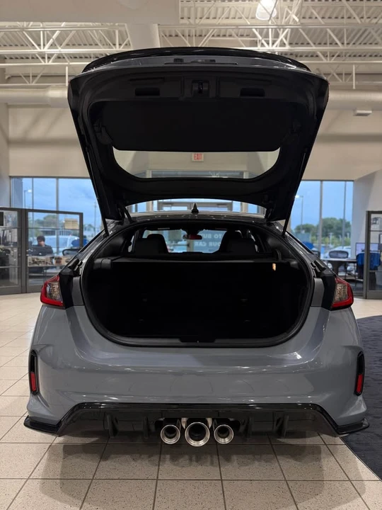 2025 Honda FL5 Civic Type R - Image 5 of 14