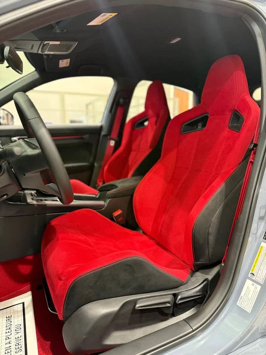 2025 Honda FL5 Civic Type R - Image 8 of 14