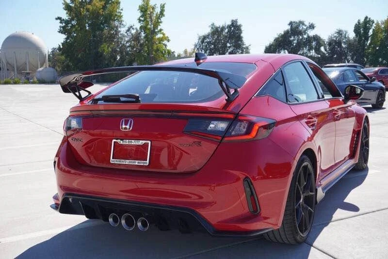 2025 Honda FL5 Civic Type R - Image 4 of 20