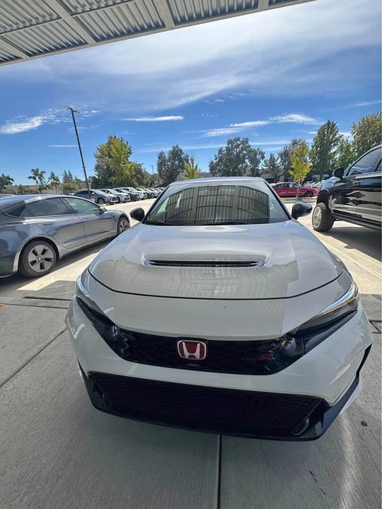 2025 Honda FL5 Civic Type R - Image 1 of 15