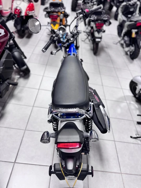2025 Honda Motorcycles - Image 5 of 6