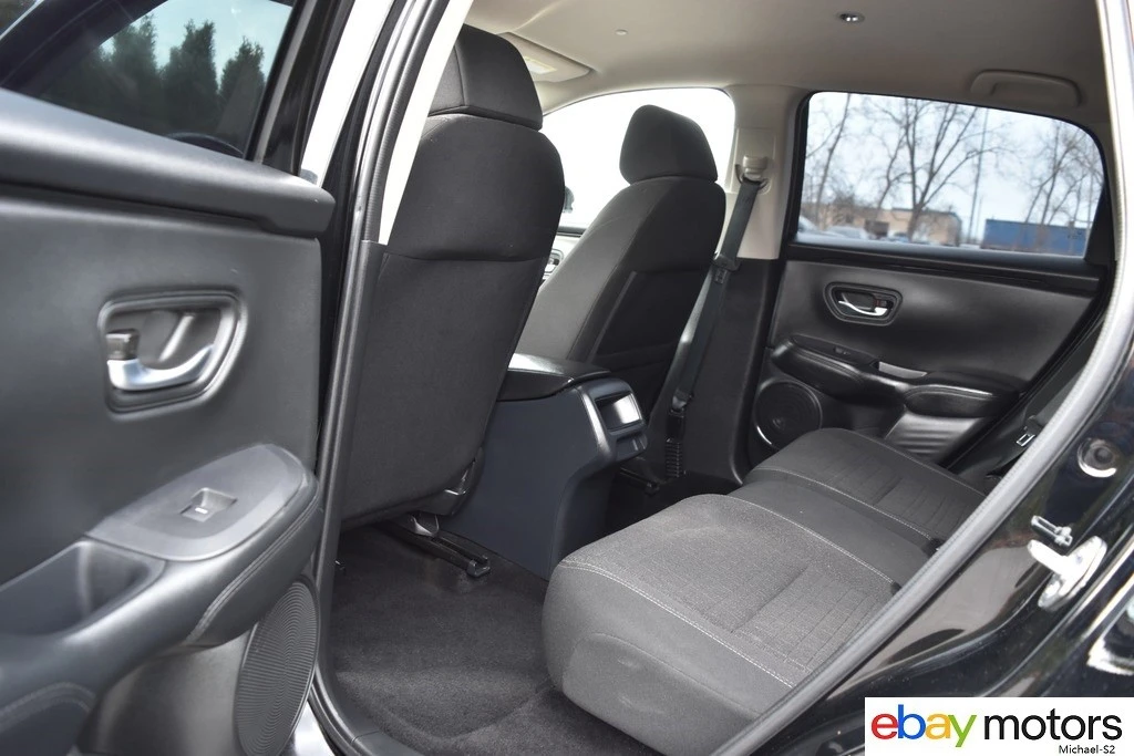 2025 Honda HR-V 3rd Gen - Image 13 of 21