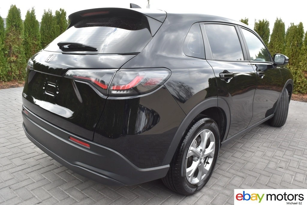 2025 Honda HR-V 3rd Gen - Image 5 of 21