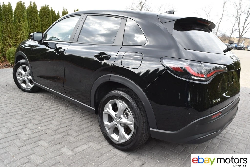 2025 Honda HR-V 3rd Gen - Image 7 of 21