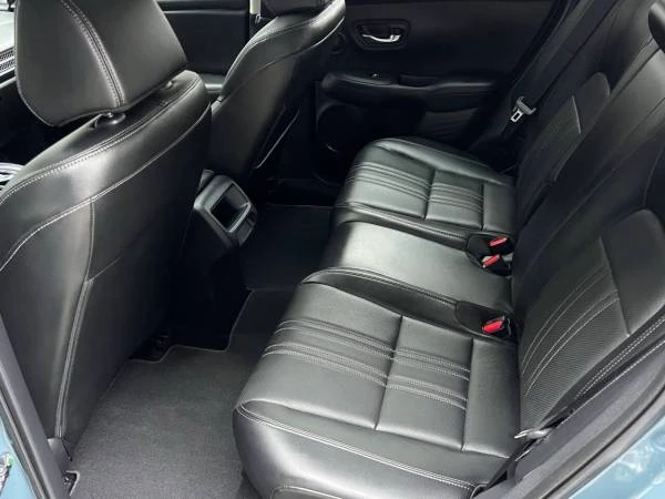2025 Honda HR-V 3rd Gen - Image 17 of 21