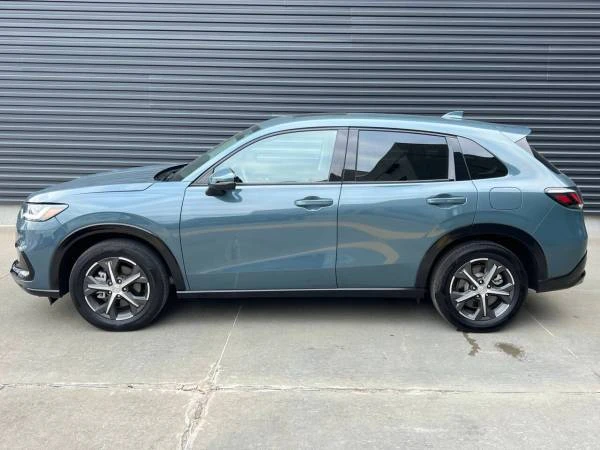 2025 Honda HR-V 3rd Gen - Image 9 of 21