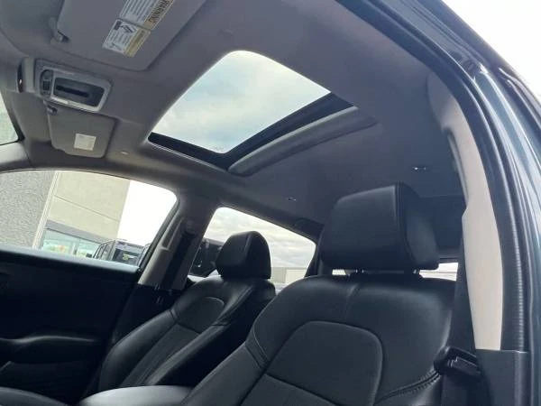 2025 Honda HR-V 3rd Gen - Image 15 of 21