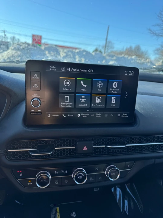 2025 Honda HR-V 3rd Gen - Image 11 of 18