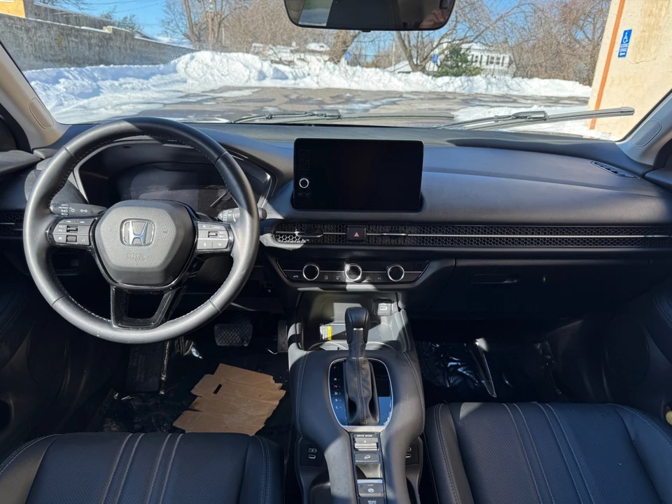 2025 Honda HR-V 3rd Gen - Image 12 of 18
