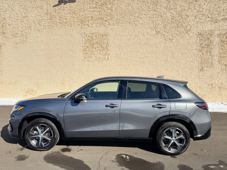 2025 Honda HR-V 3rd Gen - Image 7 of 18
