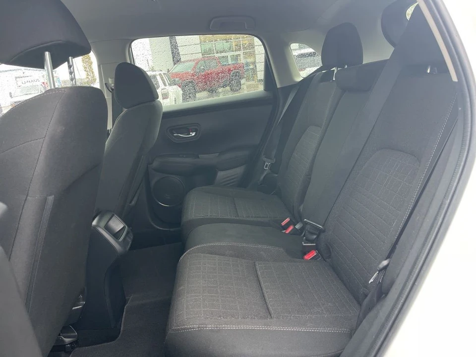 2025 Honda HR-V 3rd Gen - Image 10 of 12