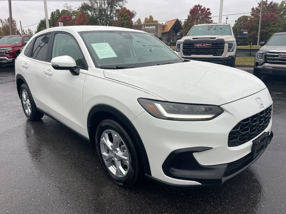2025 Honda HR-V 3rd Gen - Image 7 of 12