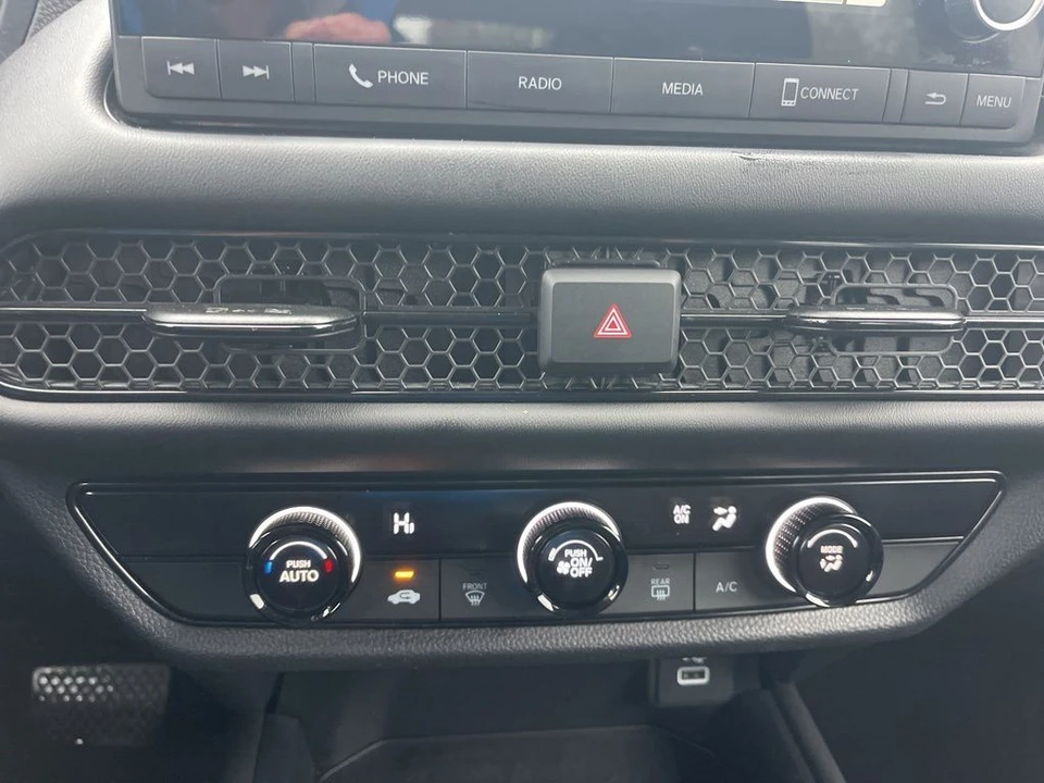 2025 Honda HR-V 3rd Gen - Image 18 of 21