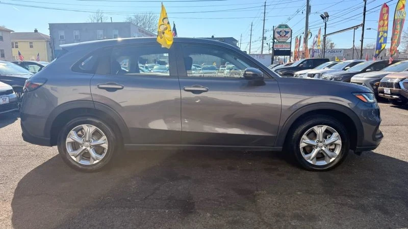 2025 Honda HR-V 3rd Gen - Image 11 of 12