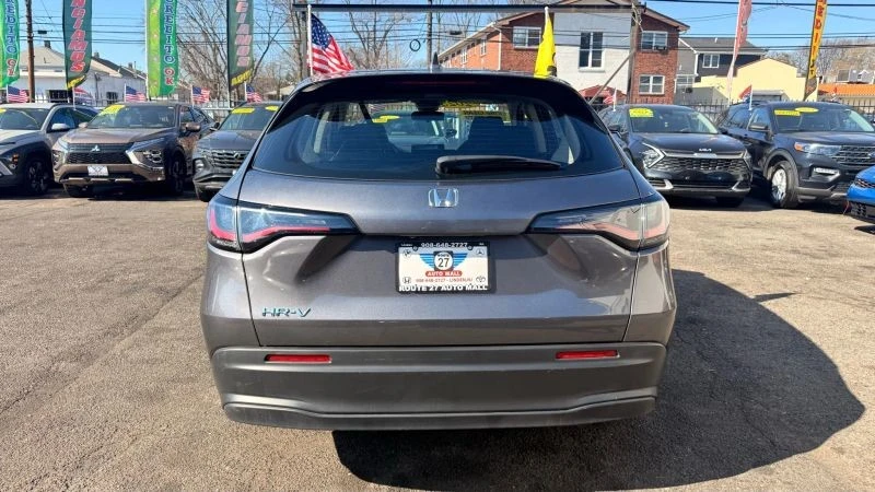 2025 Honda HR-V 3rd Gen - Image 6 of 12