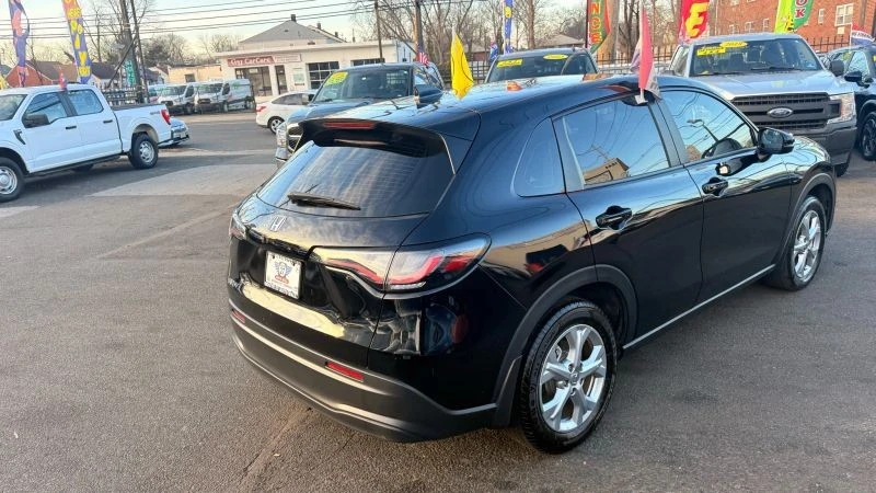 2025 Honda HR-V 3rd Gen - Image 7 of 12