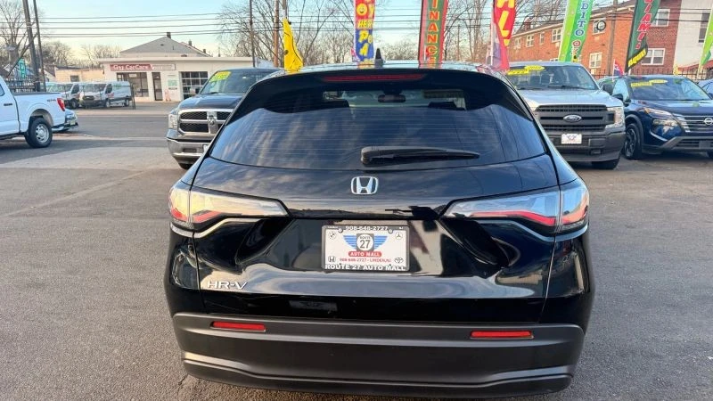 2025 Honda HR-V 3rd Gen - Image 6 of 12