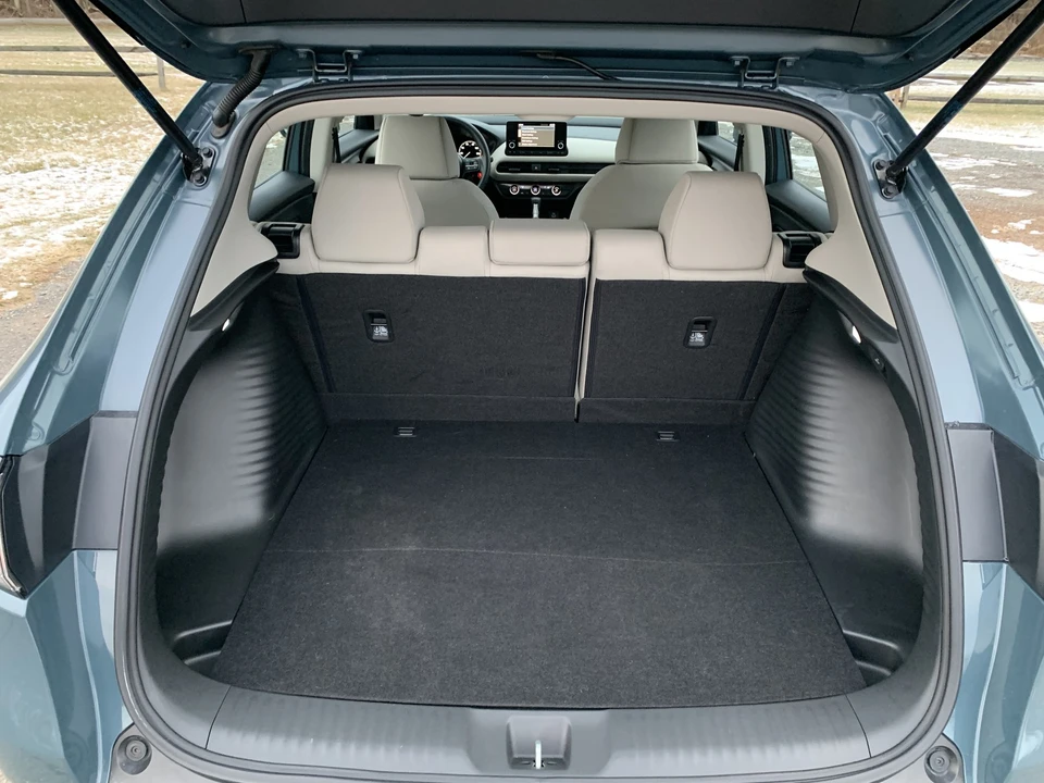 2025 Honda HR-V 3rd Gen - Image 16 of 21
