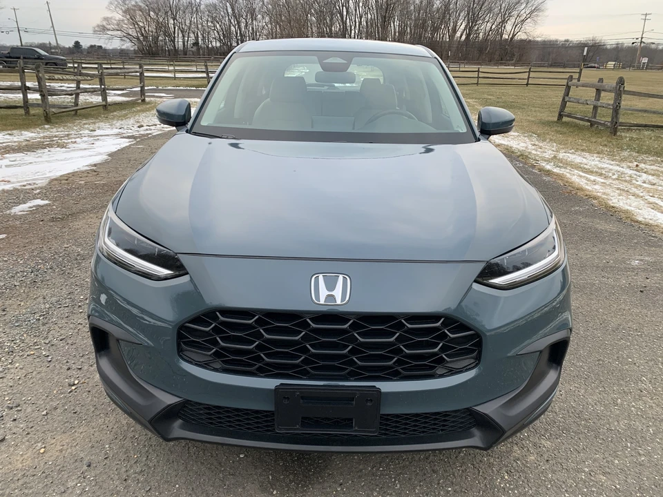 2025 Honda HR-V 3rd Gen - Image 2 of 21