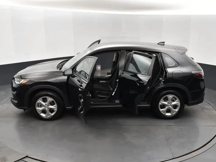 2025 Honda HR-V 3rd Gen - Image 7 of 12