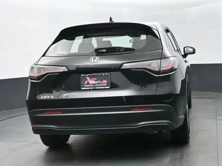 2025 Honda HR-V 3rd Gen - Image 8 of 12