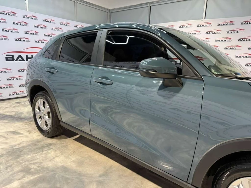 2025 Honda HR-V 3rd Gen - Image 7 of 21