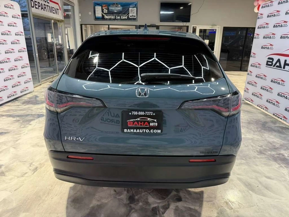 2025 Honda HR-V 3rd Gen - Image 9 of 21