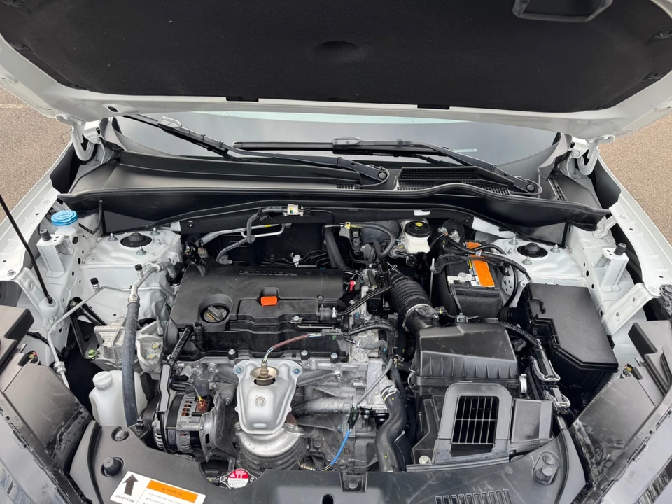 2025 Honda HR-V 3rd Gen - Image 19 of 20