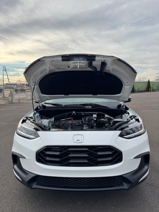2025 Honda HR-V 3rd Gen - Image 18 of 20