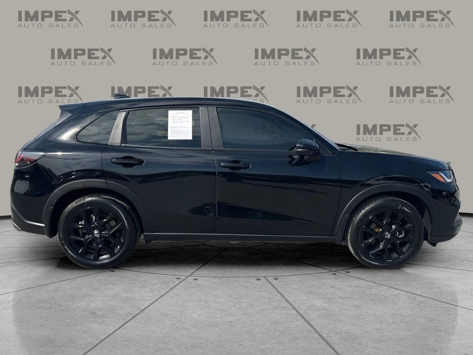2025 Honda HR-V 3rd Gen - Image 6 of 31