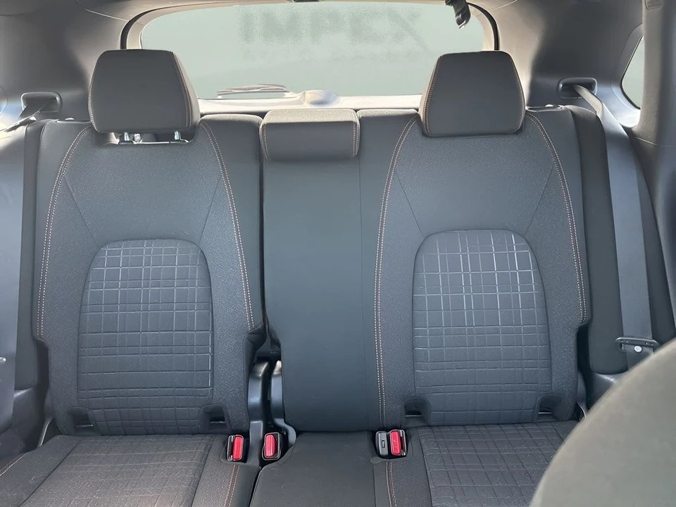 2025 Honda HR-V 3rd Gen - Image 10 of 31
