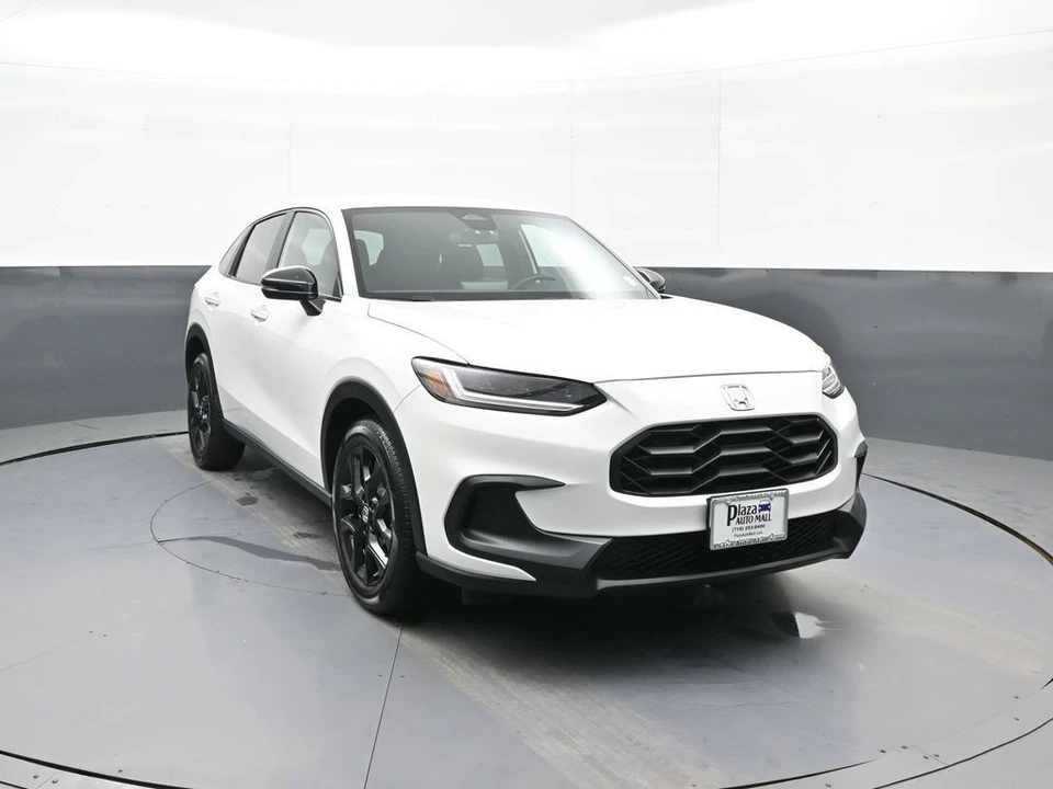 2025 Honda HR-V 3rd Gen - Image 3 of 21