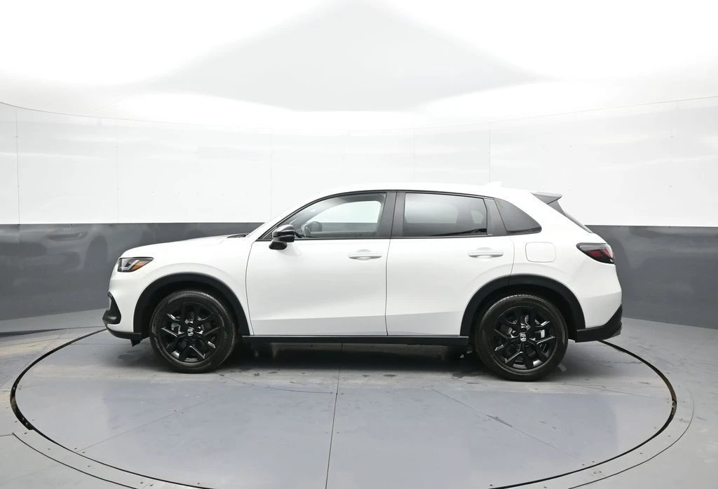 2025 Honda HR-V 3rd Gen - Image 9 of 12