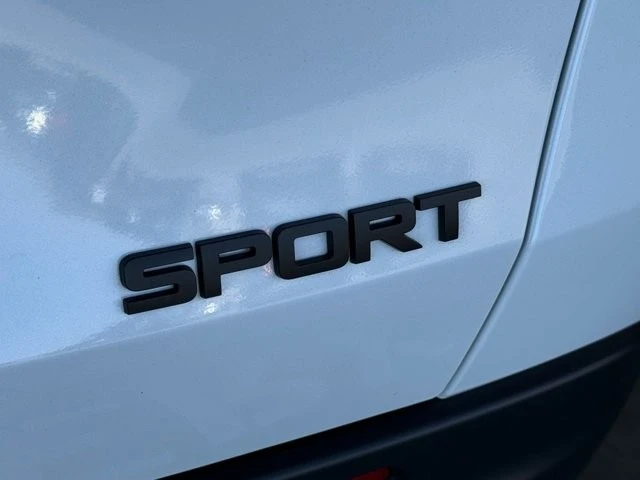 2025 Honda HR-V 3rd Gen - Image 14 of 21