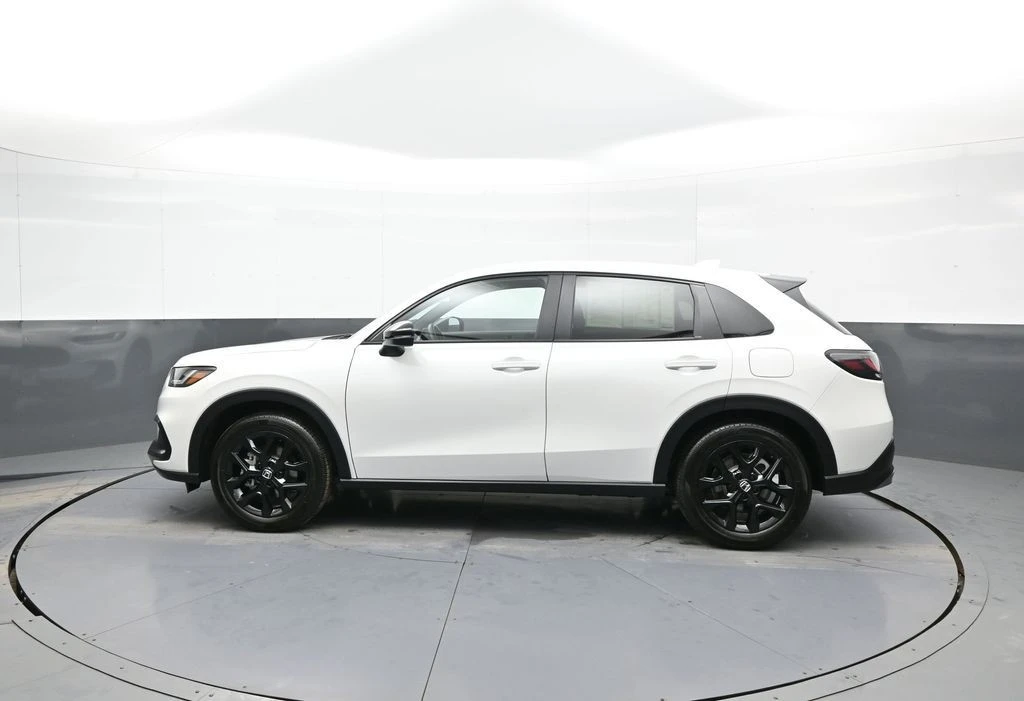 2025 Honda HR-V 3rd Gen - Image 9 of 21