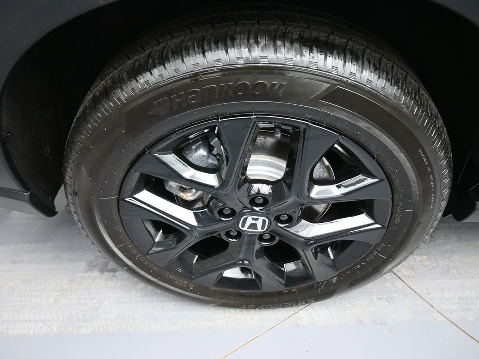 2025 Honda HR-V 3rd Gen - Image 12 of 21