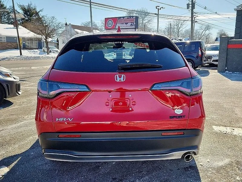 2025 Honda HR-V 3rd Gen - Image 6 of 12