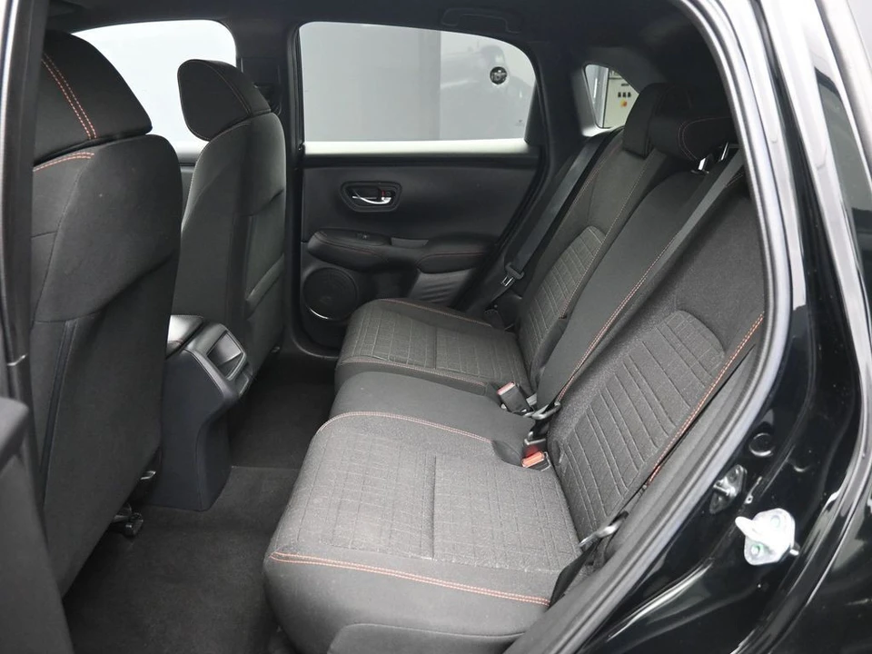 2025 Honda HR-V 3rd Gen - Image 20 of 21