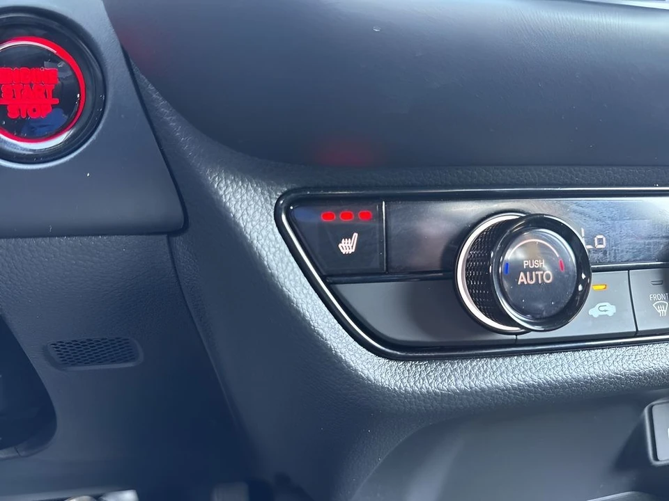 2025 Honda HR-V 3rd Gen - Image 19 of 31
