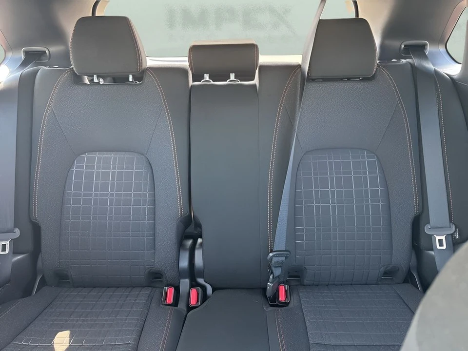 2025 Honda HR-V 3rd Gen - Image 10 of 31