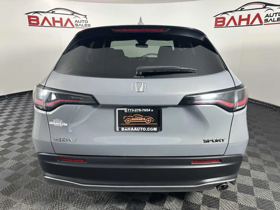 2025 Honda HR-V 3rd Gen - Image 7 of 21