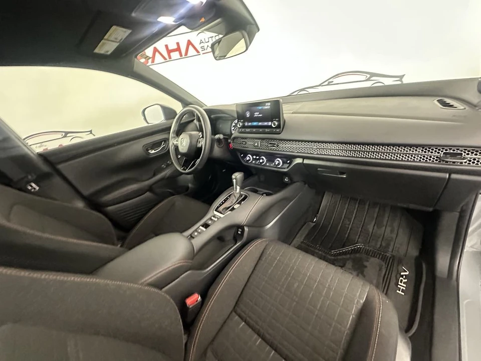2025 Honda HR-V 3rd Gen - Image 21 of 21